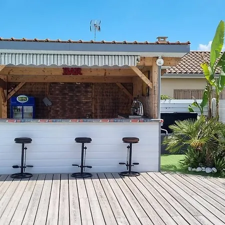 Villa Maison Proche Ocean Avec Piscine
